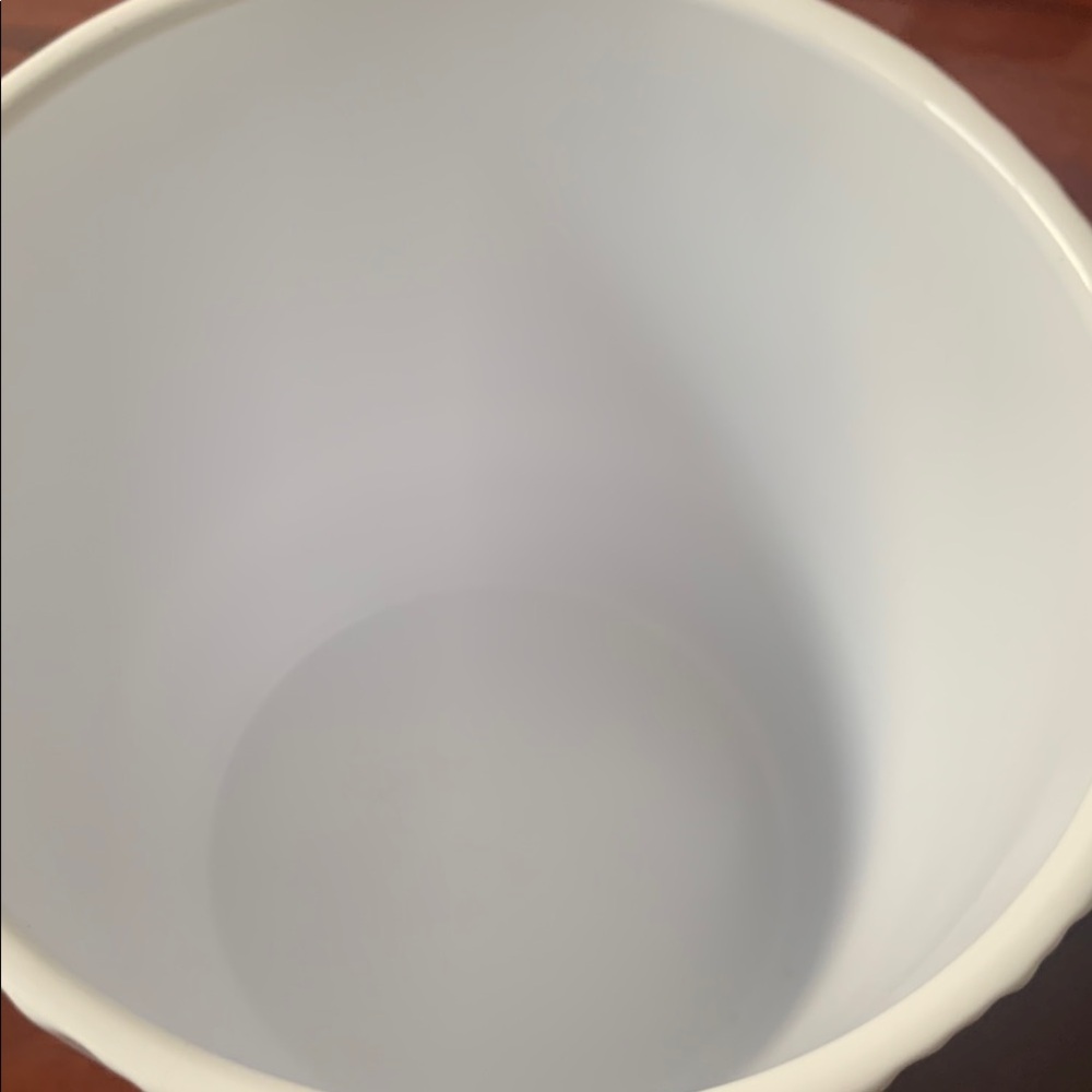 White Textured Planter - Picture 2 of 3
